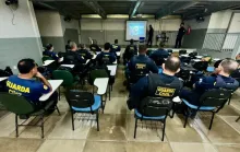 GCM de Linhares passa por treinamento para atuação em ocorrências dentro de escolas