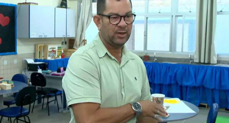 Gerente da EJA de Vila Velha, ES, é preso suspeito de importunação sexual