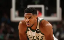 Giannis Antetokounmpo deixa o Bucks e tem novo time na NBA