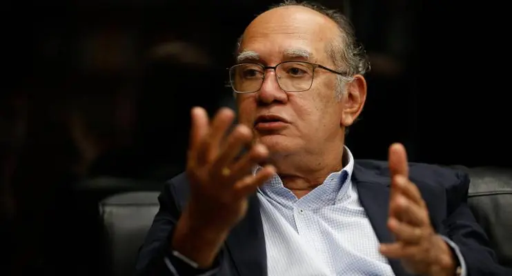 Gilmar decide que Bolsa pode ficar fora do teto