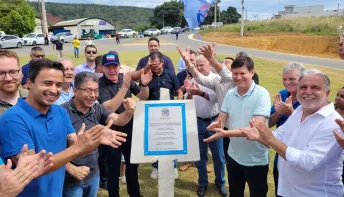 Governado Renato Casagrande entrega obras de pavimentação na Rodovia ES-245, em Rio Bananal