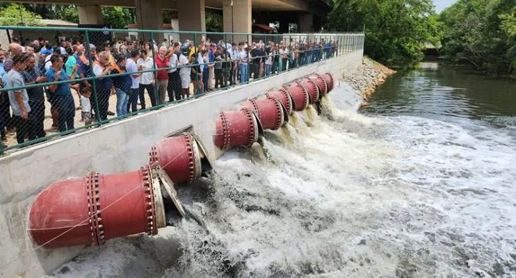 Governador do ES inaugura obras de macrodrenagem em Cariacica