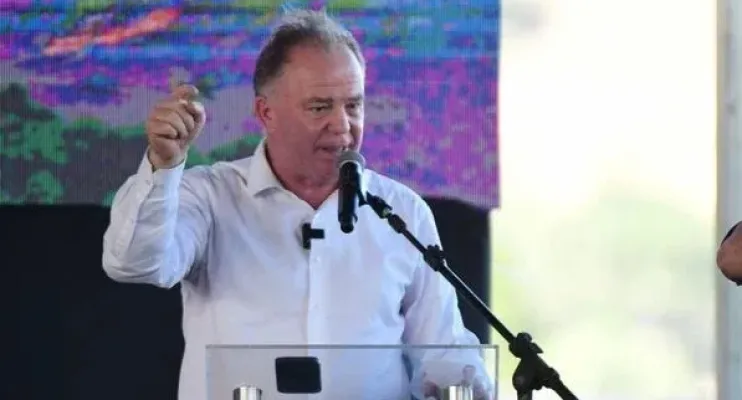 Governador do Espírito Santo anuncia construção de 10 mil casas em parceria com governo federal