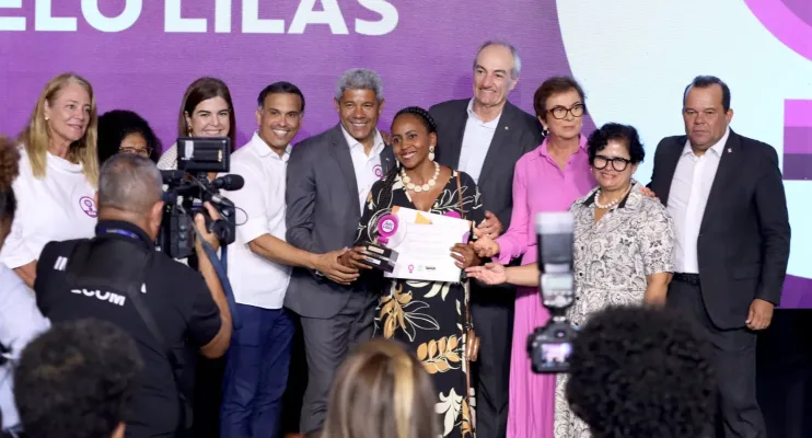 Governador Jerônimo Rodrigues certifica 83 empresas baianas em prol da igualdade de gênero no ambiente de trabalho, com o Selo Lilás