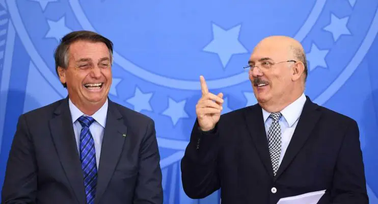 Governo age para barrar CPI do MEC, alvo de denúncias de corrupção