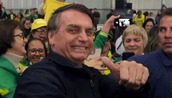 Governo Bolsonaro decreta sigilo de 100 anos até em visitas a Michelle