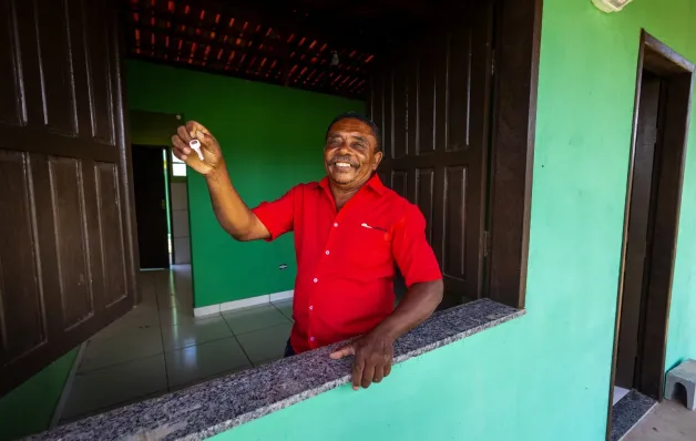Governo da Bahia lança edital de 3 mil casas rurais para comunidades tradicionais