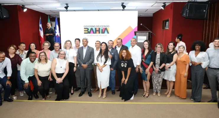 Governo da Bahia nomeia 657 educadores e amplia avanços na aprendizagem da rede estadual