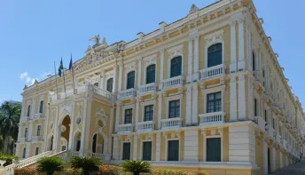 Governo do Estado concede reajuste de 4,5% a servidores e amplia auxílio alimentação