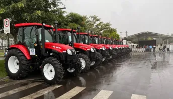 Governo do Estado entrega máquinas e equipamentos para fortalecer a agricultura capixaba