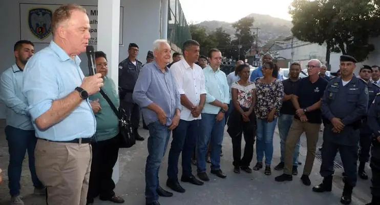Governo do Estado entrega reforma de Companhia da Polícia Militar em Vitória