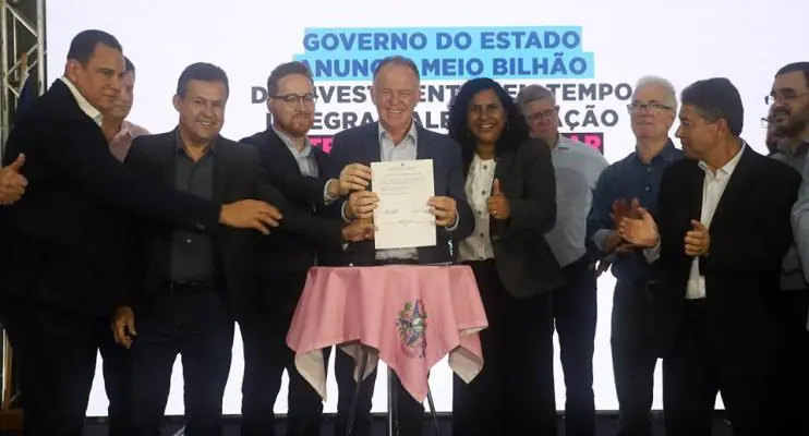 Governo do Estado vai investir mais de meio bilhão em Educação nos munícipios