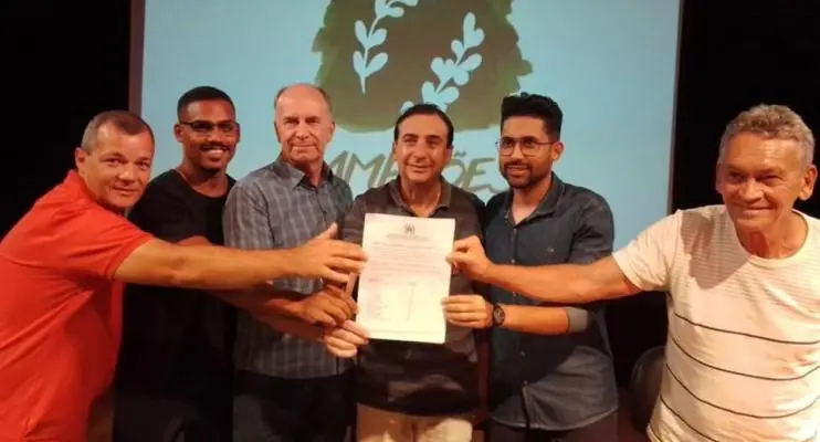 Governo entrega materiais esportivos do Campeões de Futuro em Brejetuba e Venda Nova do Imigrante