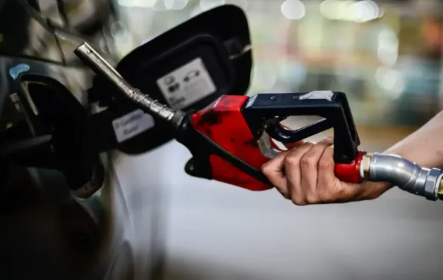 Governo prevê aumento de etanol na gasolina de 30% para até 32%