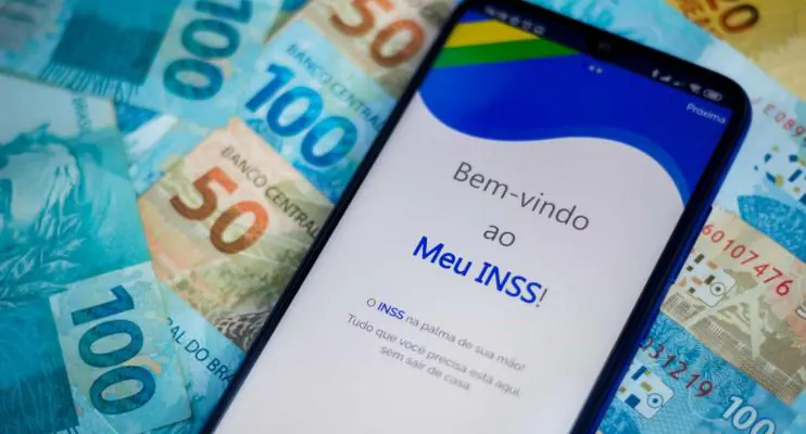 Governo prevê reajuste de 6% para aposentadorias do INSS em 2023