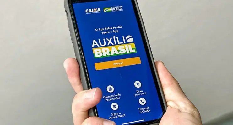 Governo regulamenta empréstimo consignado para beneficiários do Auxílio Brasil; entenda
