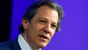 Governo vai congelar R$ 15 bi em despesas para cumprir arcabouço em 2024, anuncia Haddad