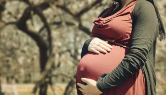 Gravidez depois dos 40 anos: reprodução assistida ajuda a realizar o sonho de ser mãe