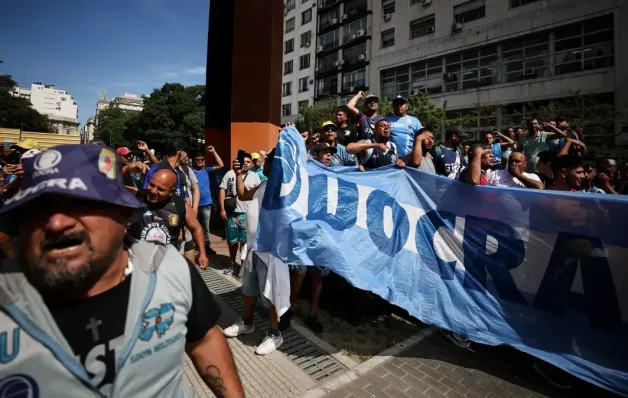 Greve geral na Argentina: sindicatos param nesta quarta