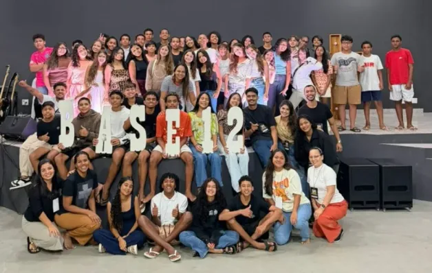 Grupo de adolescentes transforma encontros em ação comunitária em Pedro Canário