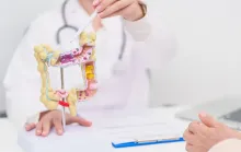 Hábitos diários que podem ajudar a reduzir o risco de câncer colorretal