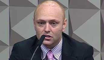 Hacker Delgatti é condenado a 20 anos de prisão