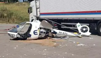 Helicóptero cai em Contagem, duas pessoas estavam na aeronave