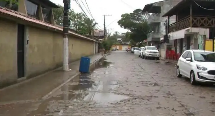  Homem convence menina de 11 anos a ir até a casa dele pegar doces e é preso em flagrante por estupro no ES