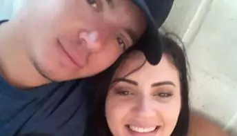 Homem é morto depois de agredir ex-mulher e amigo dela por ciúmes em bar