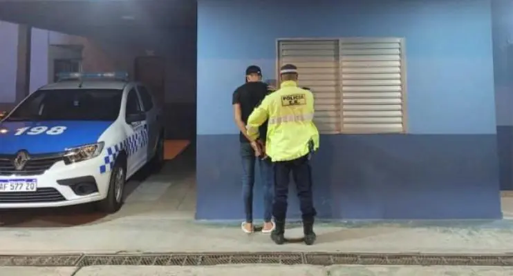 Homem é preso após abusar de adolescente e enterrá-la viva