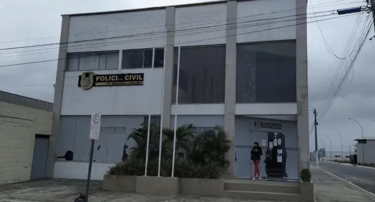Homem é preso no ES suspeito de estuprar a própria filha de 4 anos