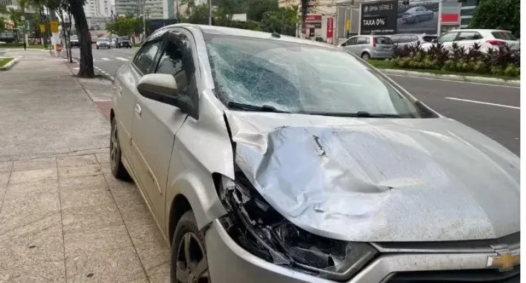 Homem morre atropelado por carro na Reta da Penha, em Vitória