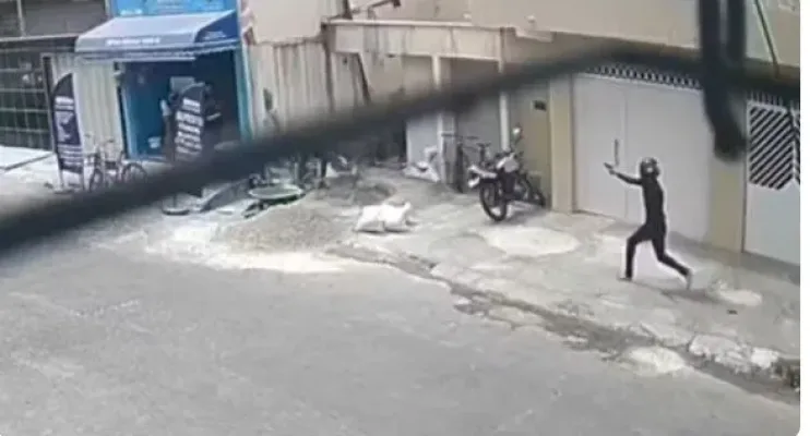 Homem vai até casa de rival para matá-lo, mas acaba sendo morto