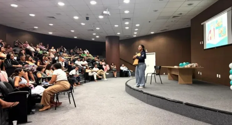 Hospital da Serra reúne gestantes em curso com orientações sobre parto e cuidados com o bebê
