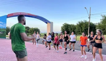 Ibirapuã dá início ao Circuito de Verão 2025 com aulão de zumba e atividades para todos