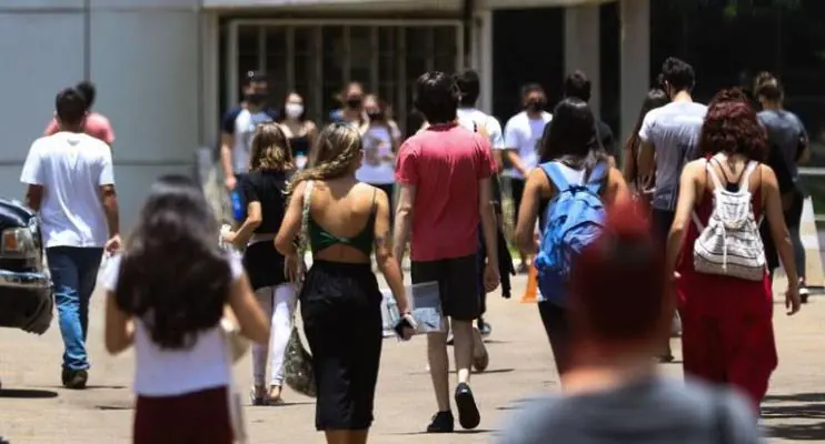 ID Jovem: saiba quem tem direito e como solicitar gratuidade em ônibus interestadual,