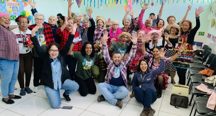 Idosos de Cariacica participam de arraiá do projeto Digna Idade