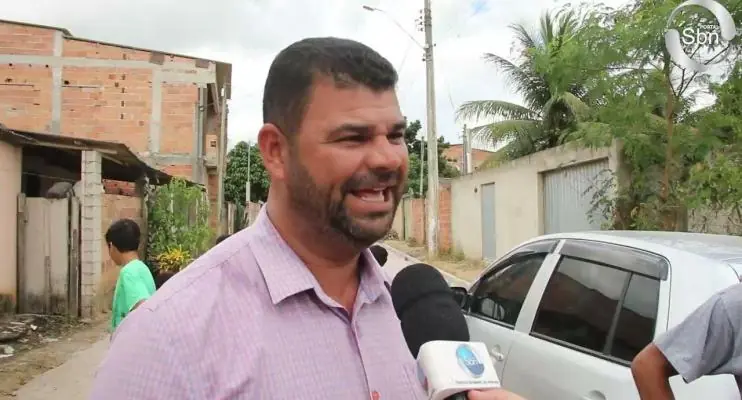 Implementação de pavimentação e meios fios no bairro Bela Vista em Braço do Rio ES