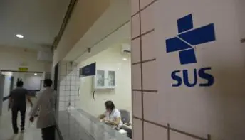 Imunoterapia ajuda pacientes com câncer, mas não chega ao SUS