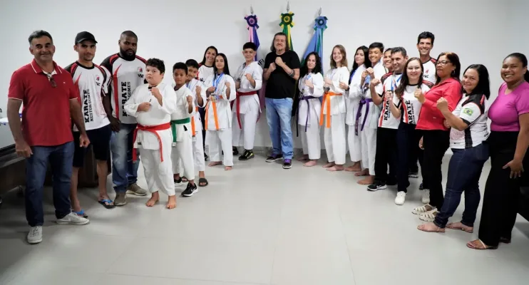 Incentivo da Preffeitura ao esporte dá resultado: karatê de nestor Gomes traz nove medalhas para São Mateus