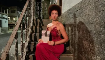 Ingrid Carrafa lança quarto livro de poemas em evento no dia 4 de abril em Vitória