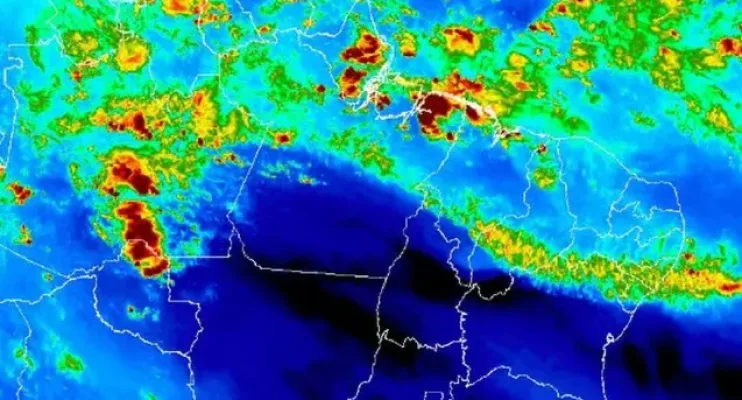  Inmet alerta para queda de granizo e ventos de 100km/h no sul do RS