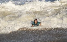 Instituto Viva Vida disponibiliza vagas para aulas gratuitas de bodyboarding na Serra