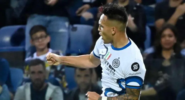Inter derrota Cagliari e adia decisão do título italiano para a última rodada