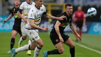 Inter faz lição de casa, bate Hellas Verona e cola na liderança do Italiano