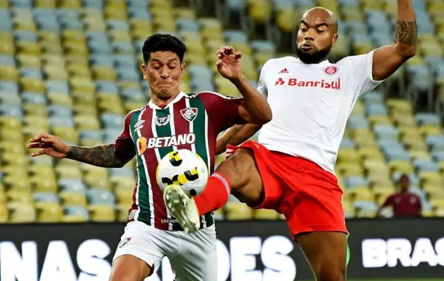 Internacional vence o Fluminense por 1 a 0 no Maracanã