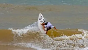 Jacaraípe recebe 3ª etapa do Circuito Capixaba de Surf neste fim de semana