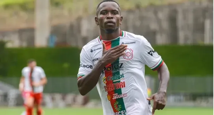 Jaguaré goleia o Capixaba e fica perto do retorno à Série A 