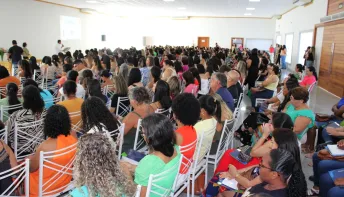 Jaguaré realiza seminário sobre alfabetização e formação de professores na rede municipal