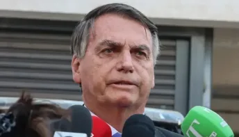  Jair  Bolsonaro pede a Moraes a devolução de seu passaporte